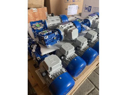 Підготовка чергового замовлення черв’ячних мотор-редукторів PMRV з електродвигунами M.T. Motori Elettrici